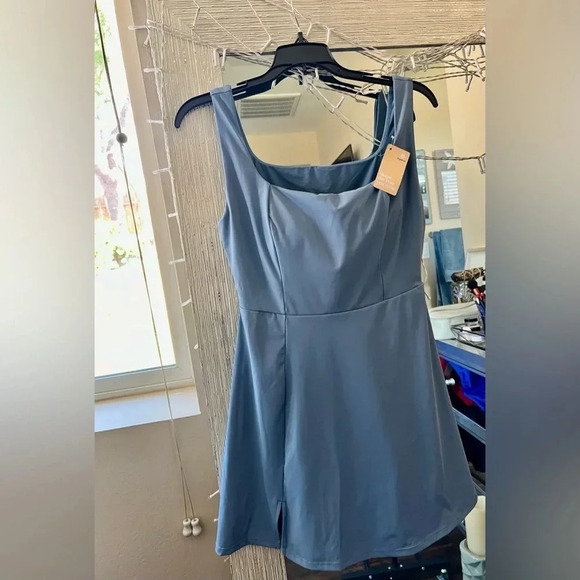 POPILUSH Shapewear Dress Square Neck Workout (pockets on the inner short) - Picture 5 of 9